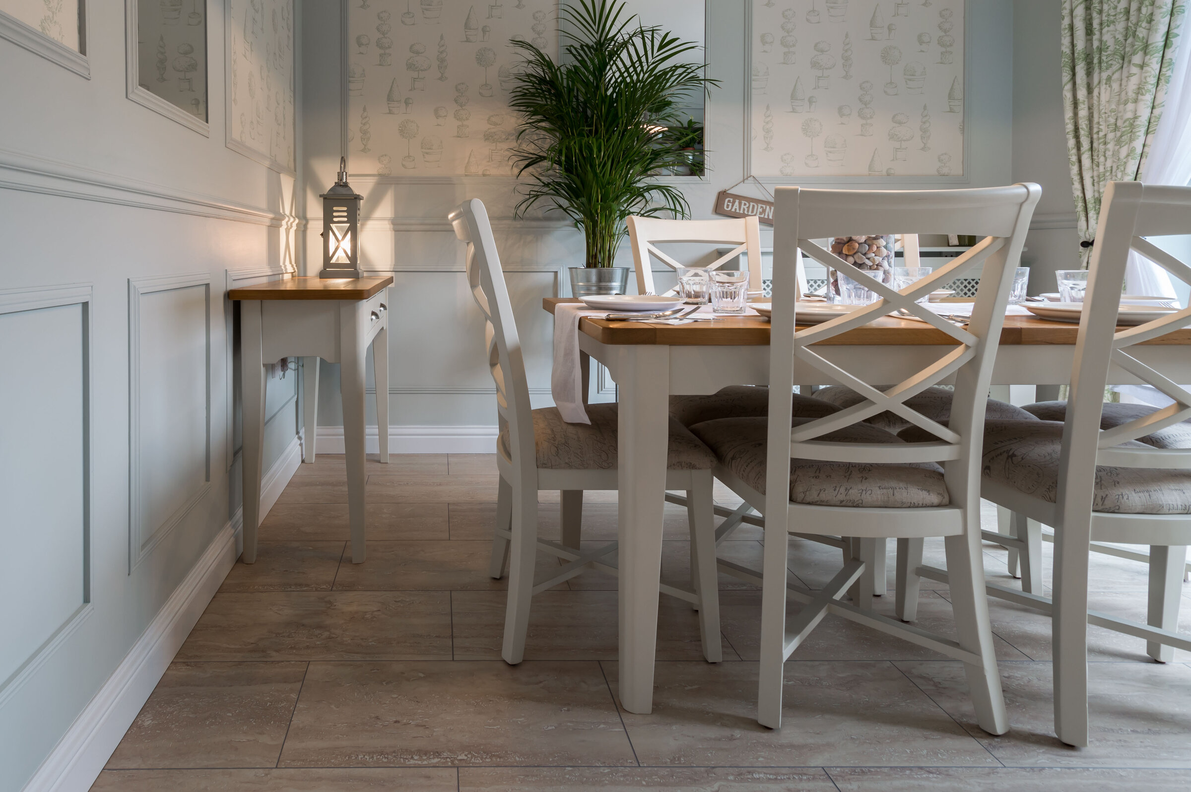 Welsummer dining — Cranberryhome interior design